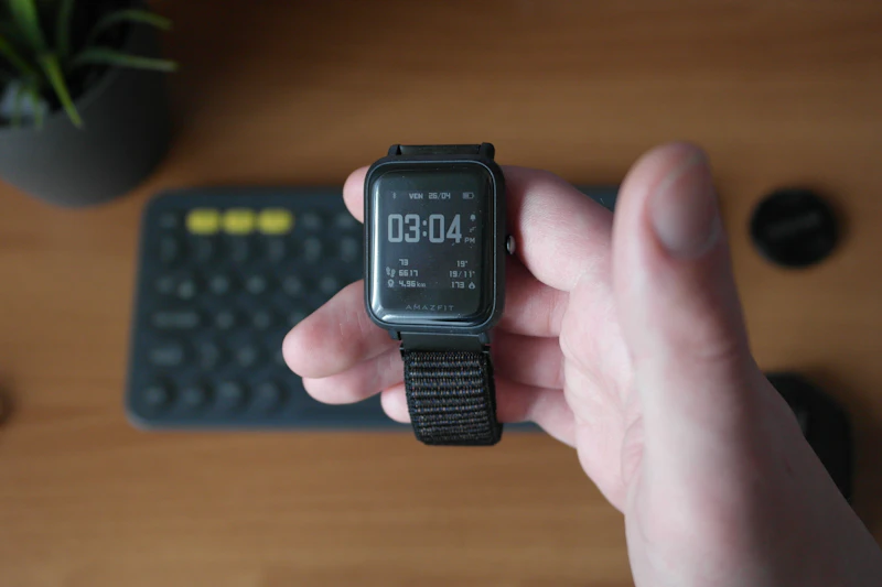 Amazfit Helio Strap Pro Redefines Wearable Performance With New Dual-Device Integration