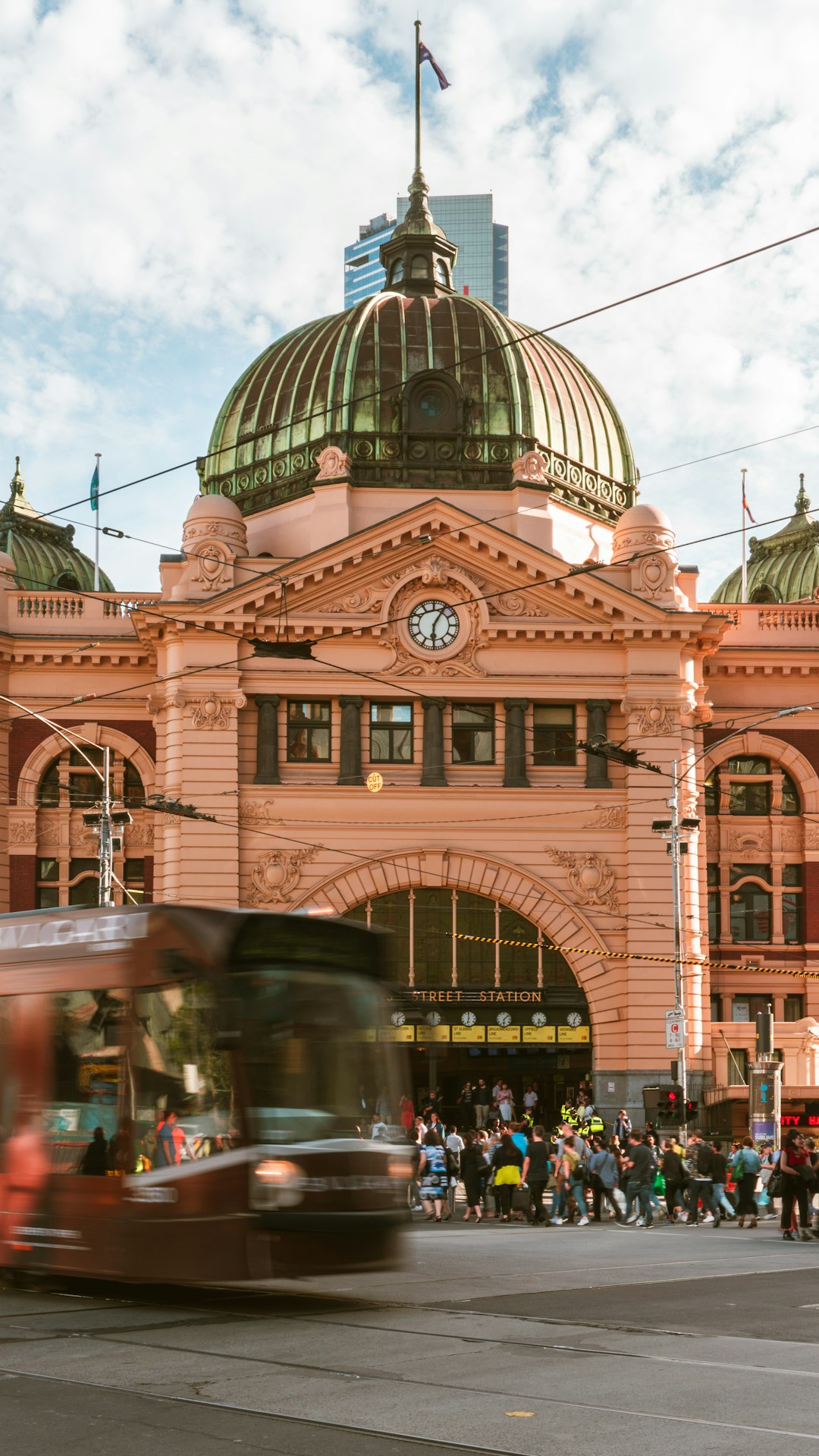 Landmark photo spot Flinders Street Parliament Station