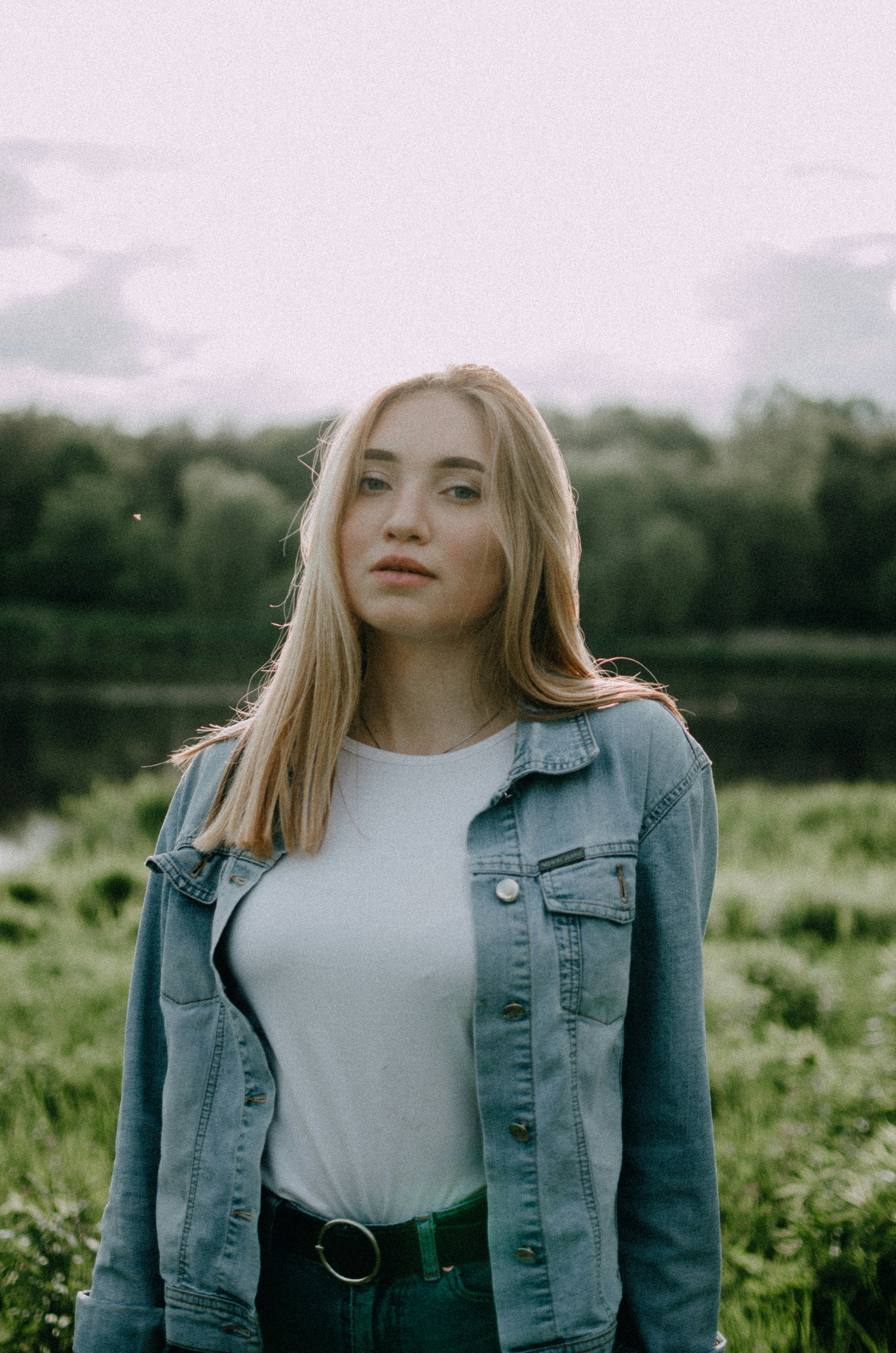 tank top denim jacket
