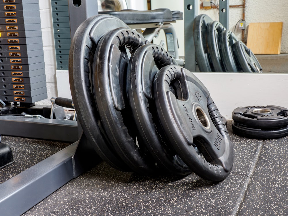 black and gray exercise equipment