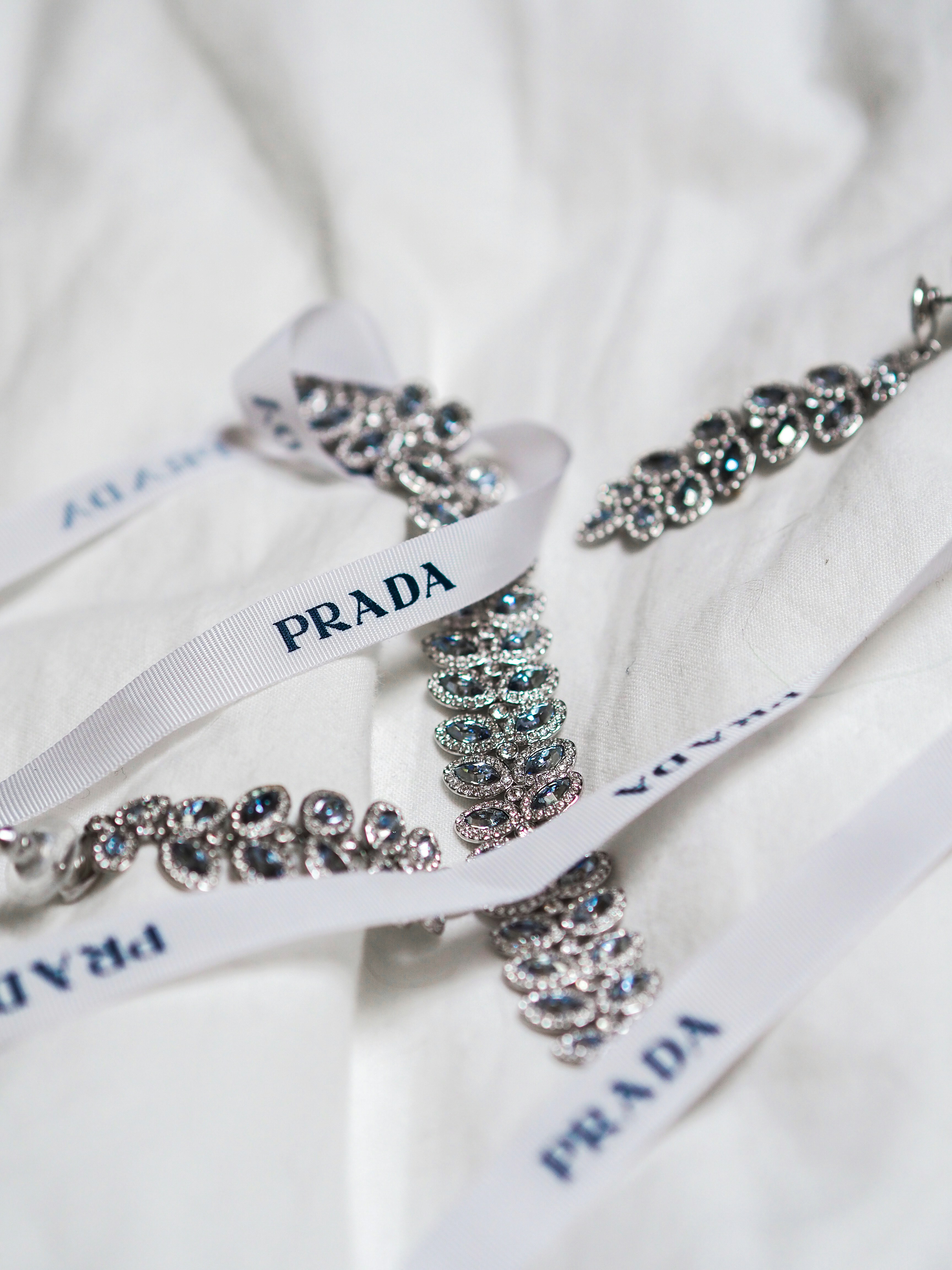 Download black leather sling bag on white textile photo - Free Bag ...