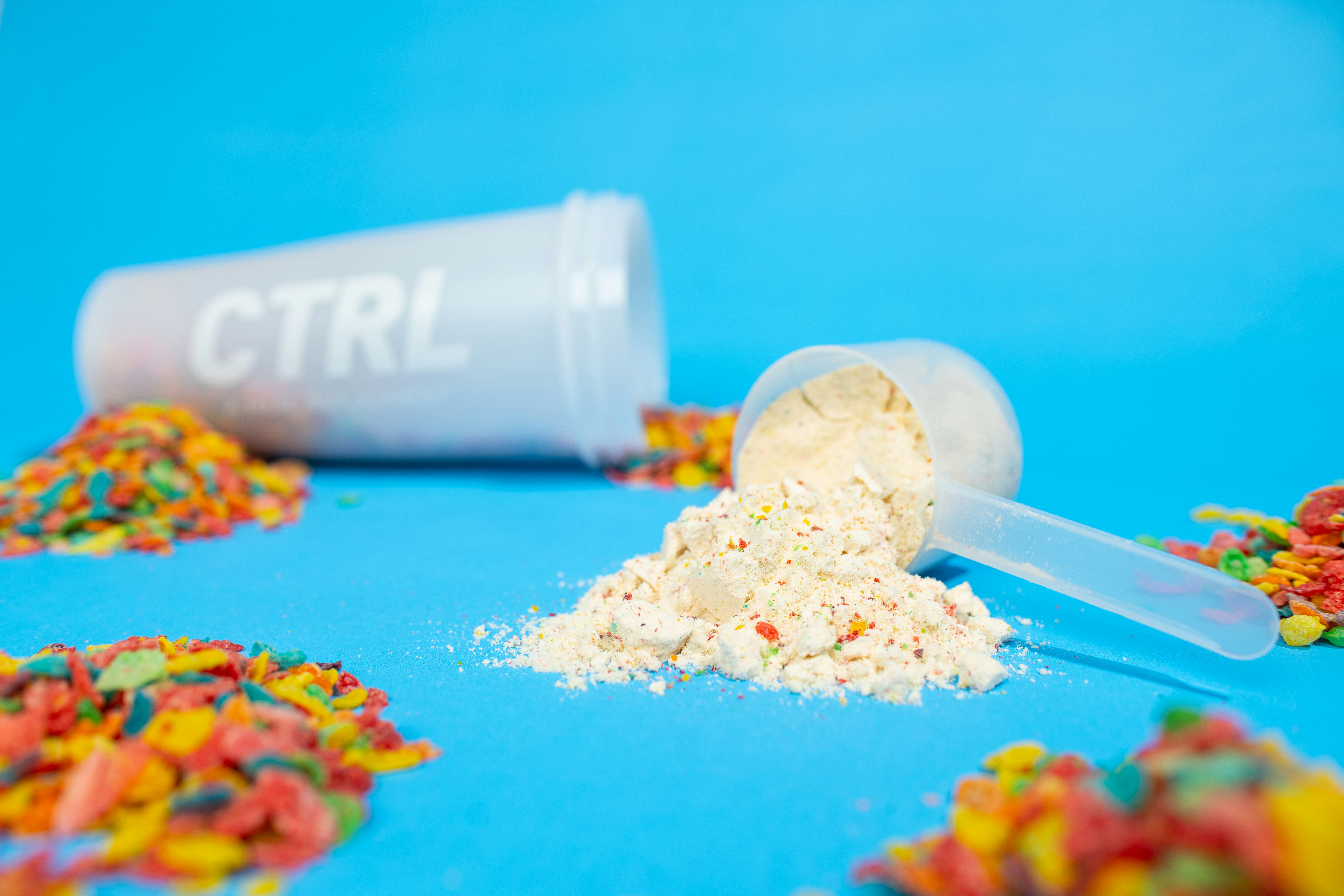 white plastic cup with white powder