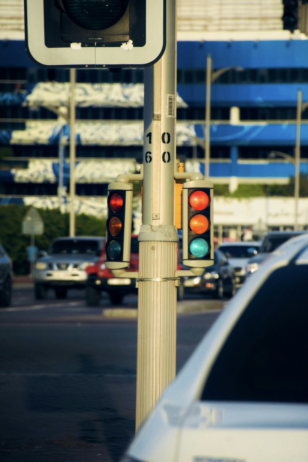 traffic light on red light