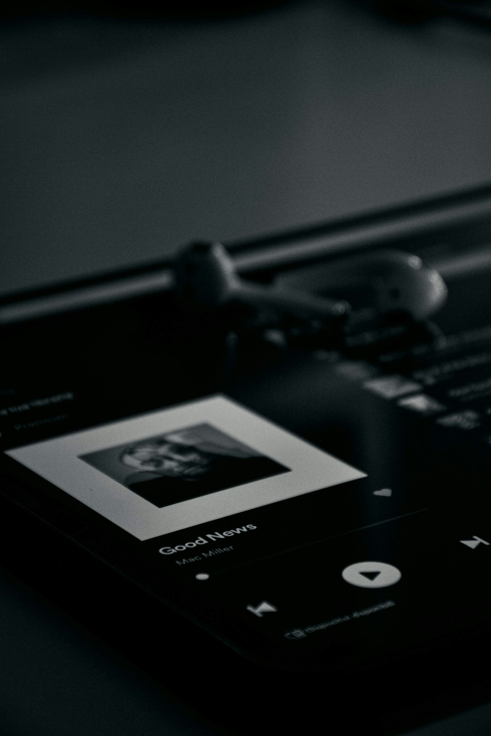 black and white music player