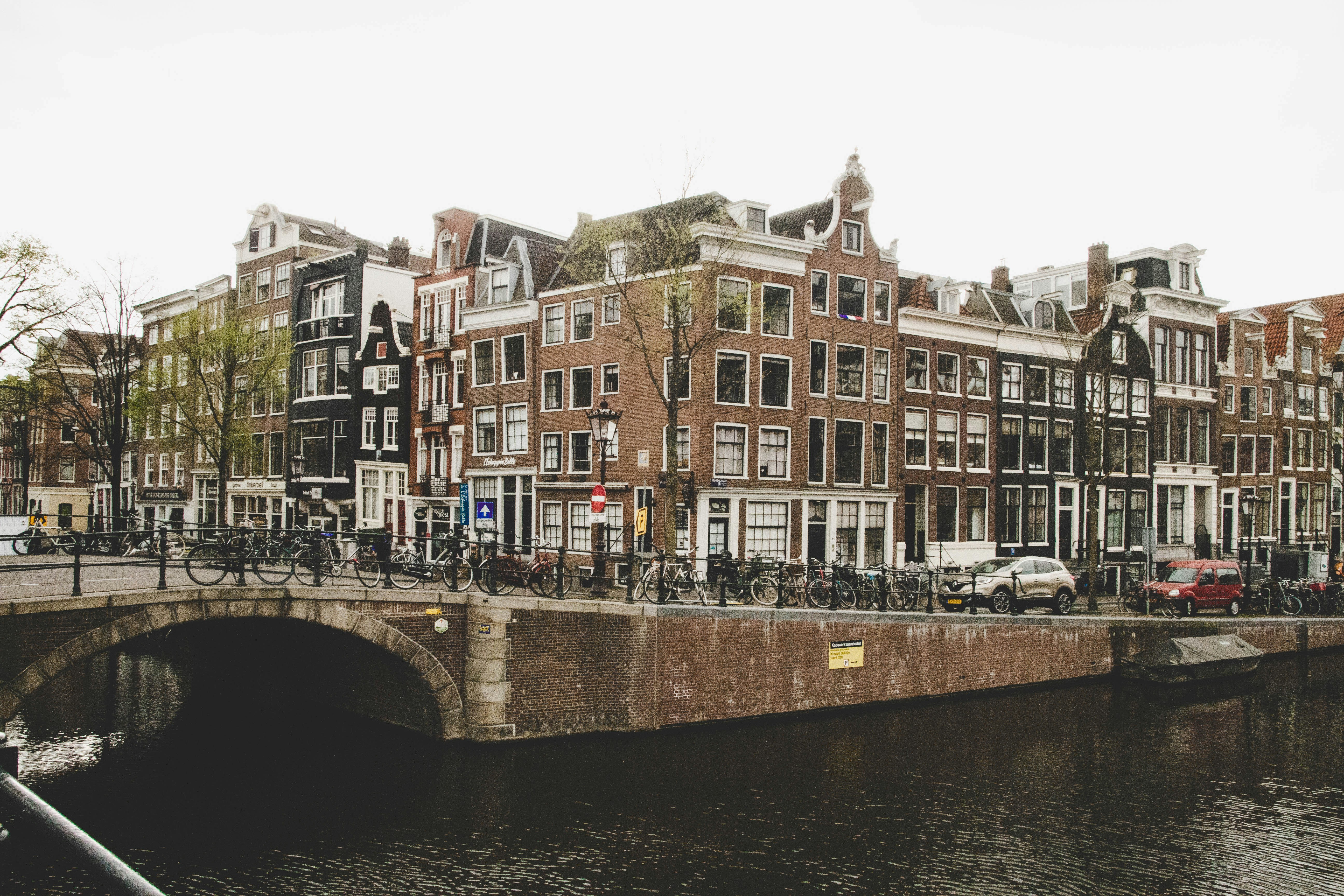 Photo by timowielink