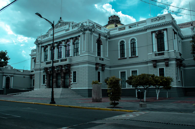 Most Historic Pubs in Guadalajara With Real Character and Good Stories