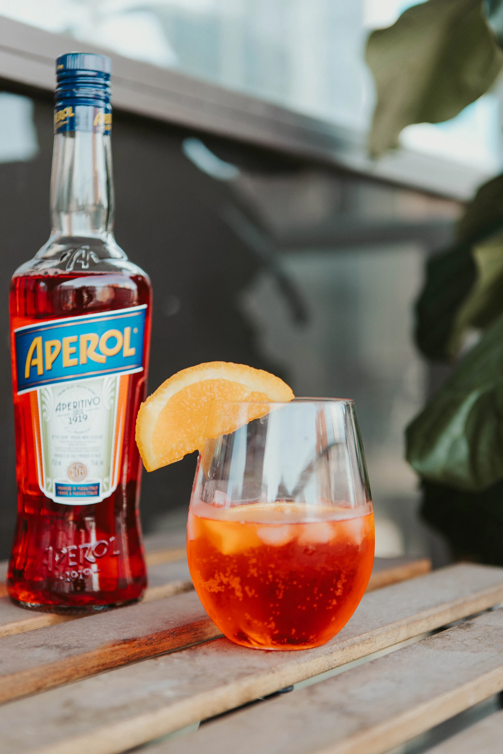Bebidas de verão em alta: do Hugo Spritz ao Sancerre gelado, os sabores que traduzem a estação mais leve do ano