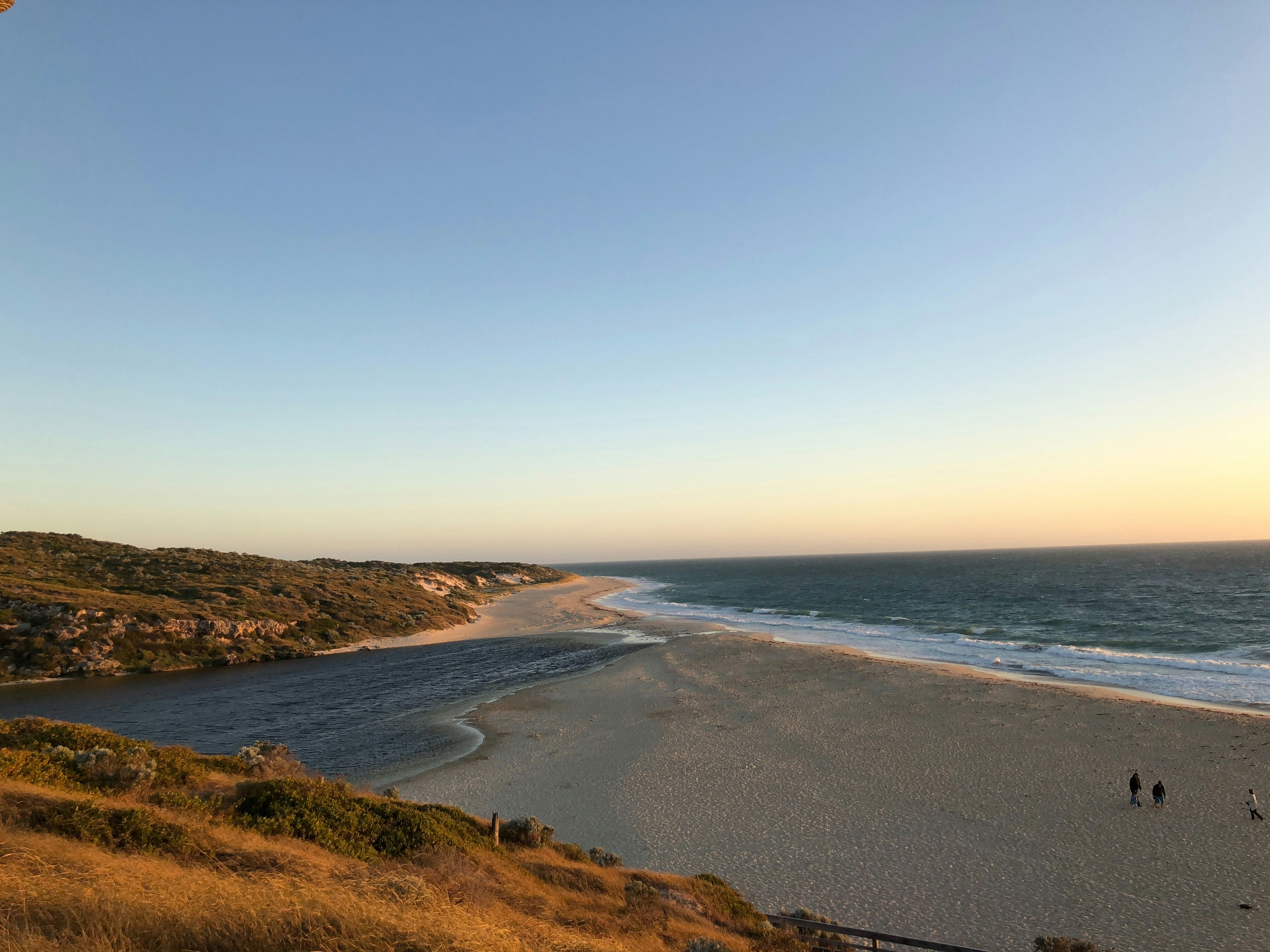 Photo by indi_friday_24