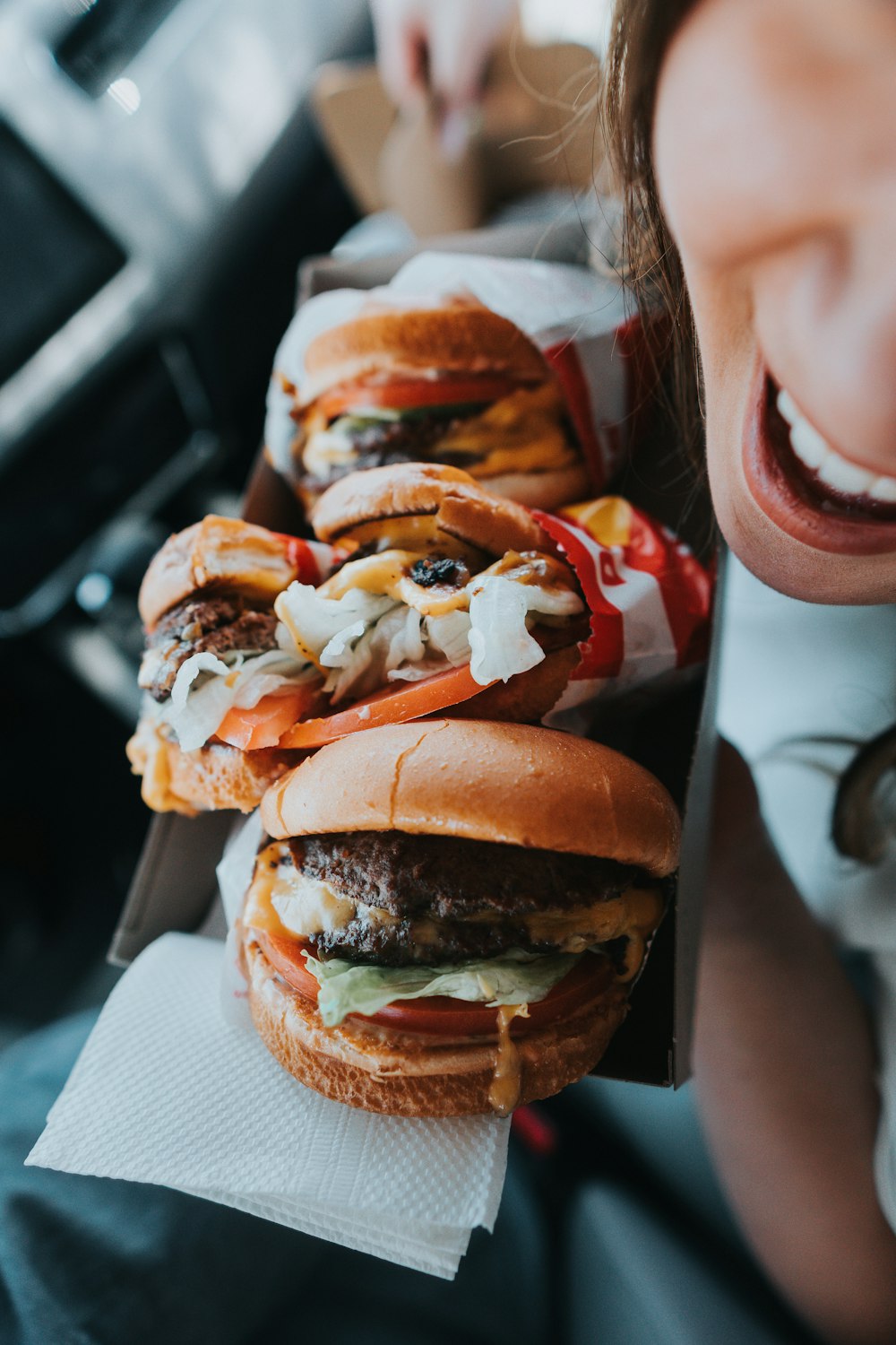 burger with tomato and lettuce