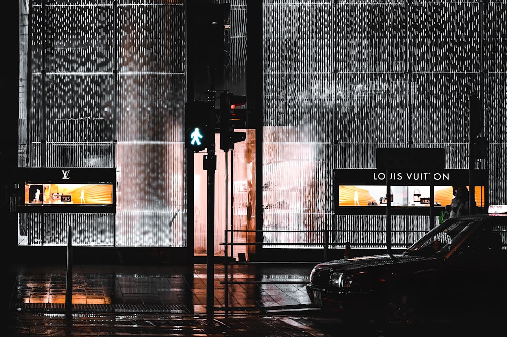 Imágenes de Tienda Louis Vuitton  Descarga imágenes gratuitas en Unsplash