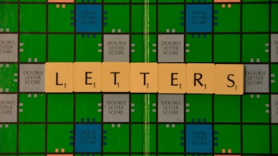 An interactive game that teaches letters and words.