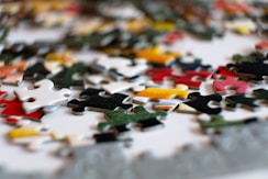 green and yellow jigsaw puzzle