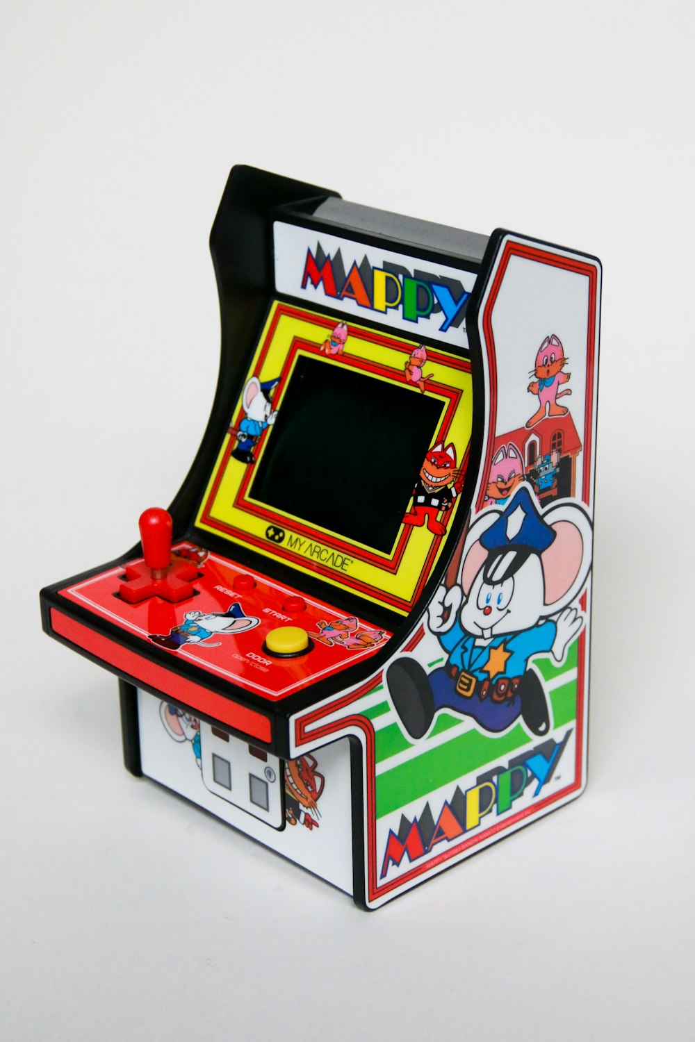 red and blue arcade game