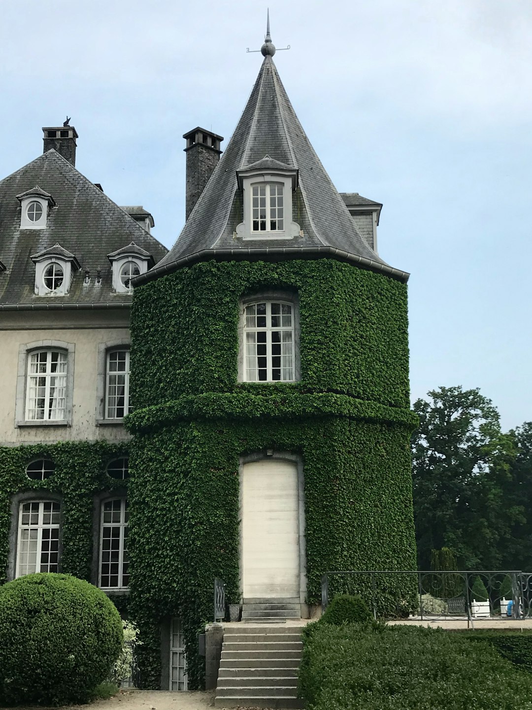 Travel Tips and Stories of Solvay Castle in Belgium