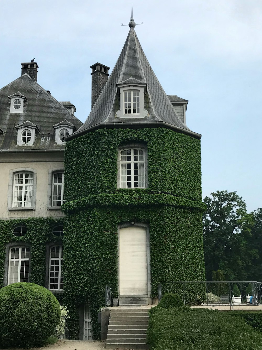 green and white concrete building