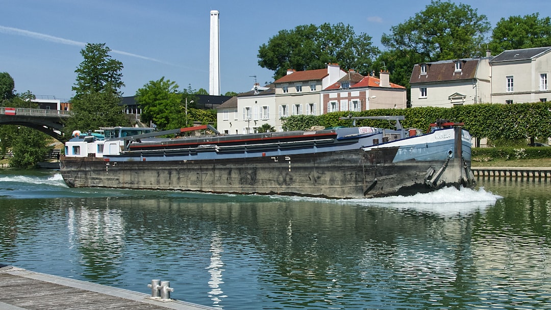 Waterway photo spot Quai Savarin Île-de-France