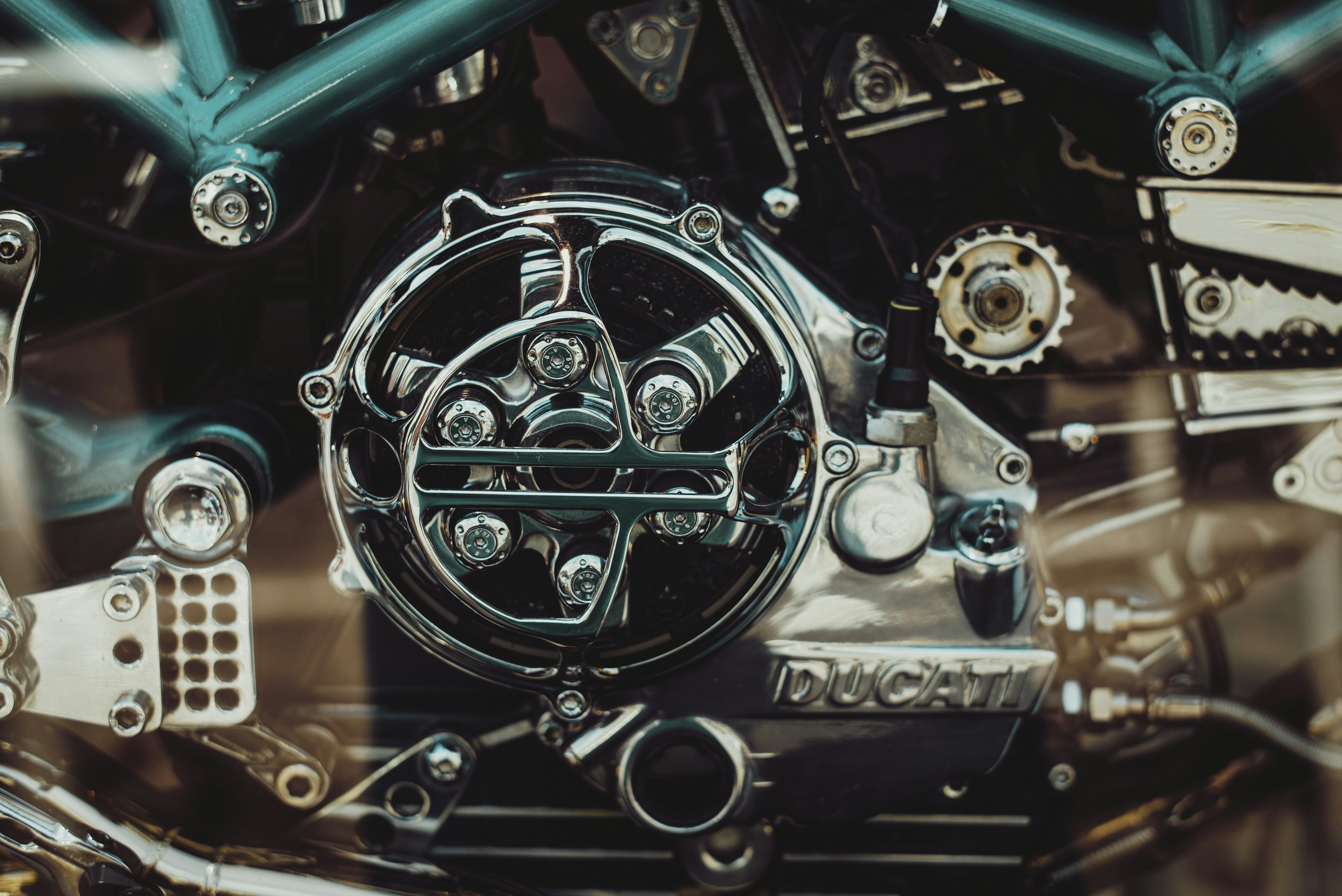 Customised Ducati

See more of Aleks Marinkovic's work at http://aleksmarinkovic.com and on instagram http://instagram.com/baronmarinkovic