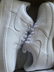 white nike air force 1 shoes