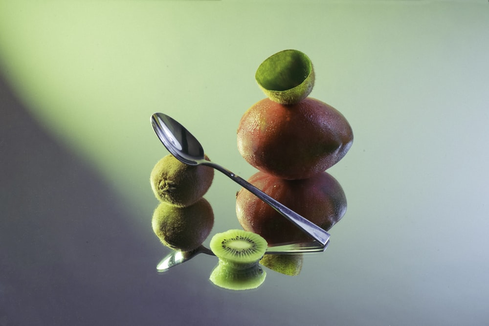 red and green apple fruits