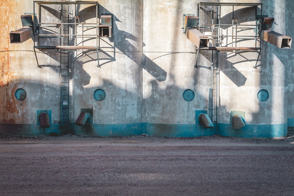 blue and white concrete building