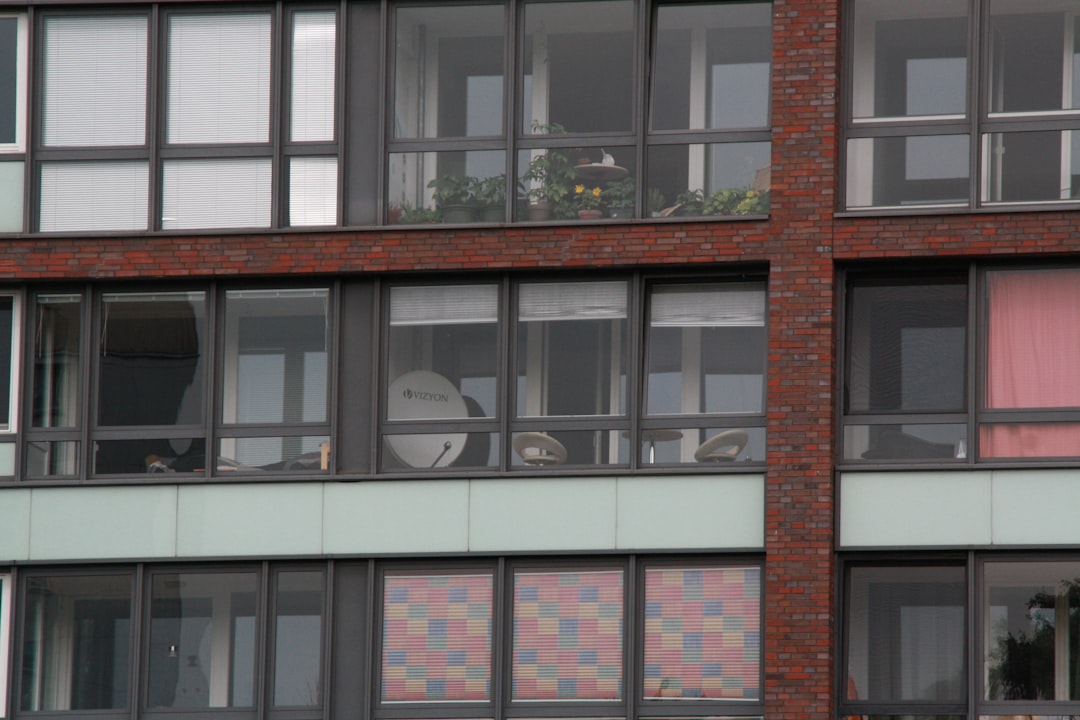 brown and white concrete building