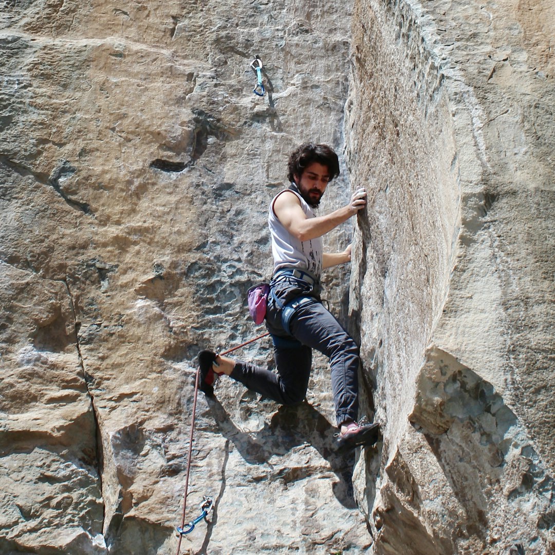 travelers stories about Climbing in Pol-e Khab, Iran