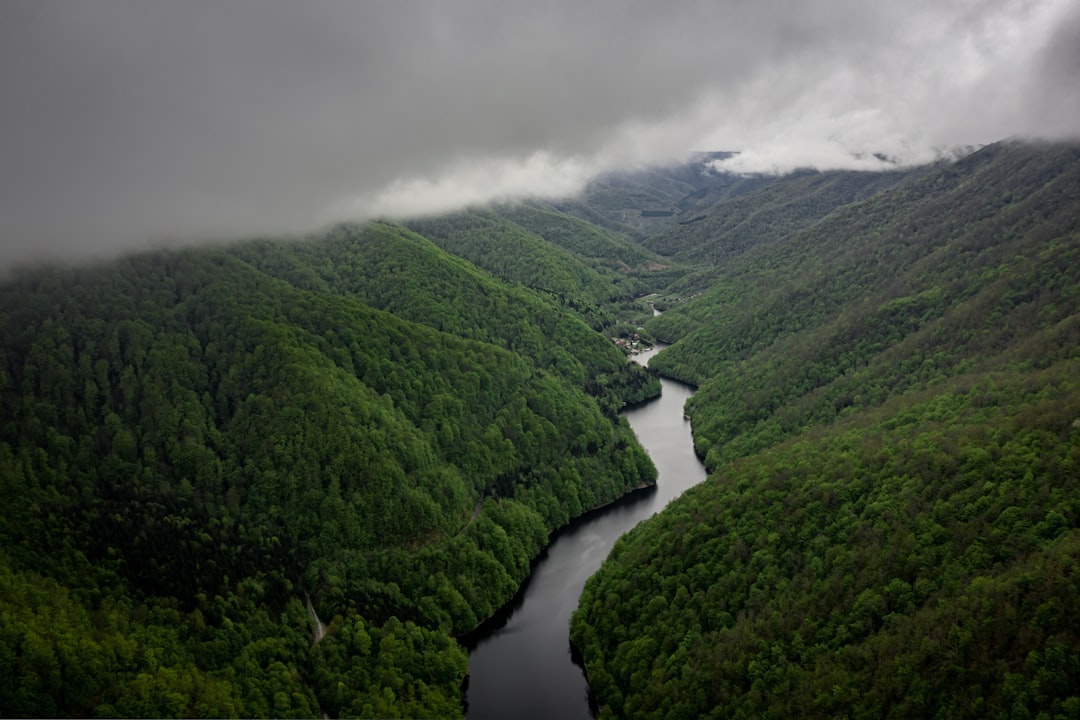 Hill station photo spot Lacul TarniÈ›a DN67C