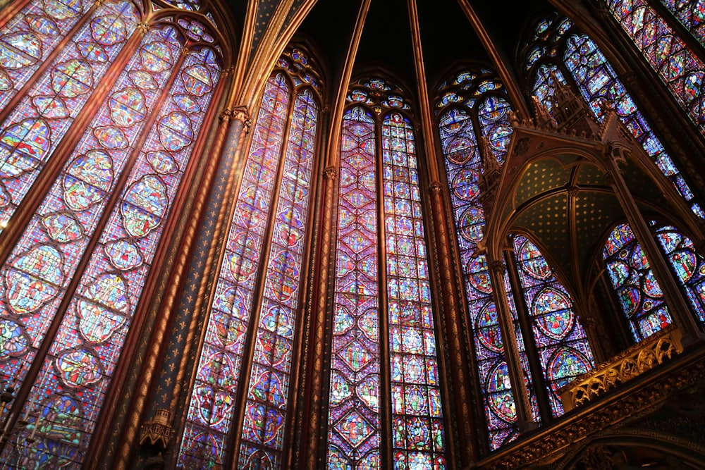 Fenêtre en verre floral bleu et blanc