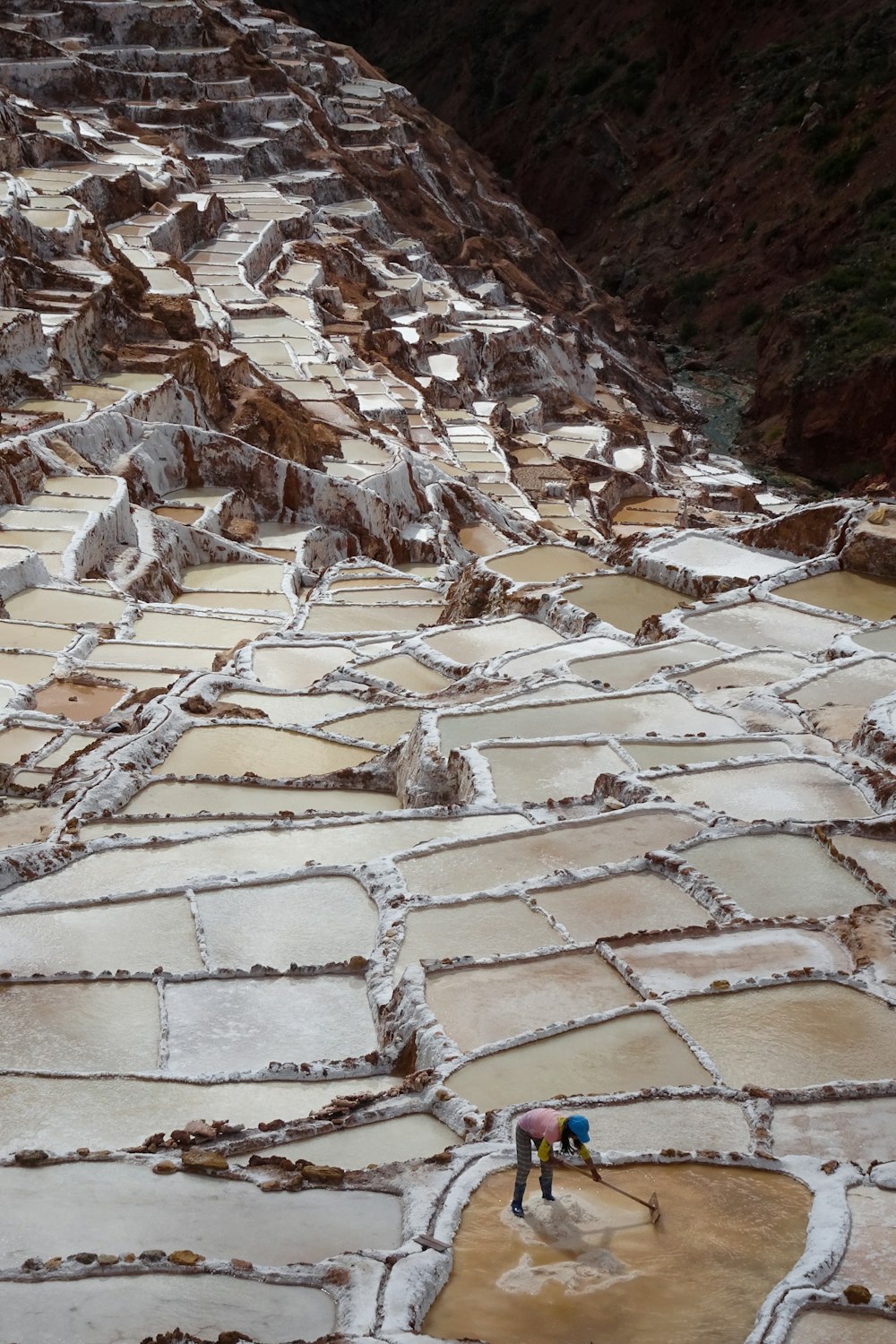 brown and white rock formation