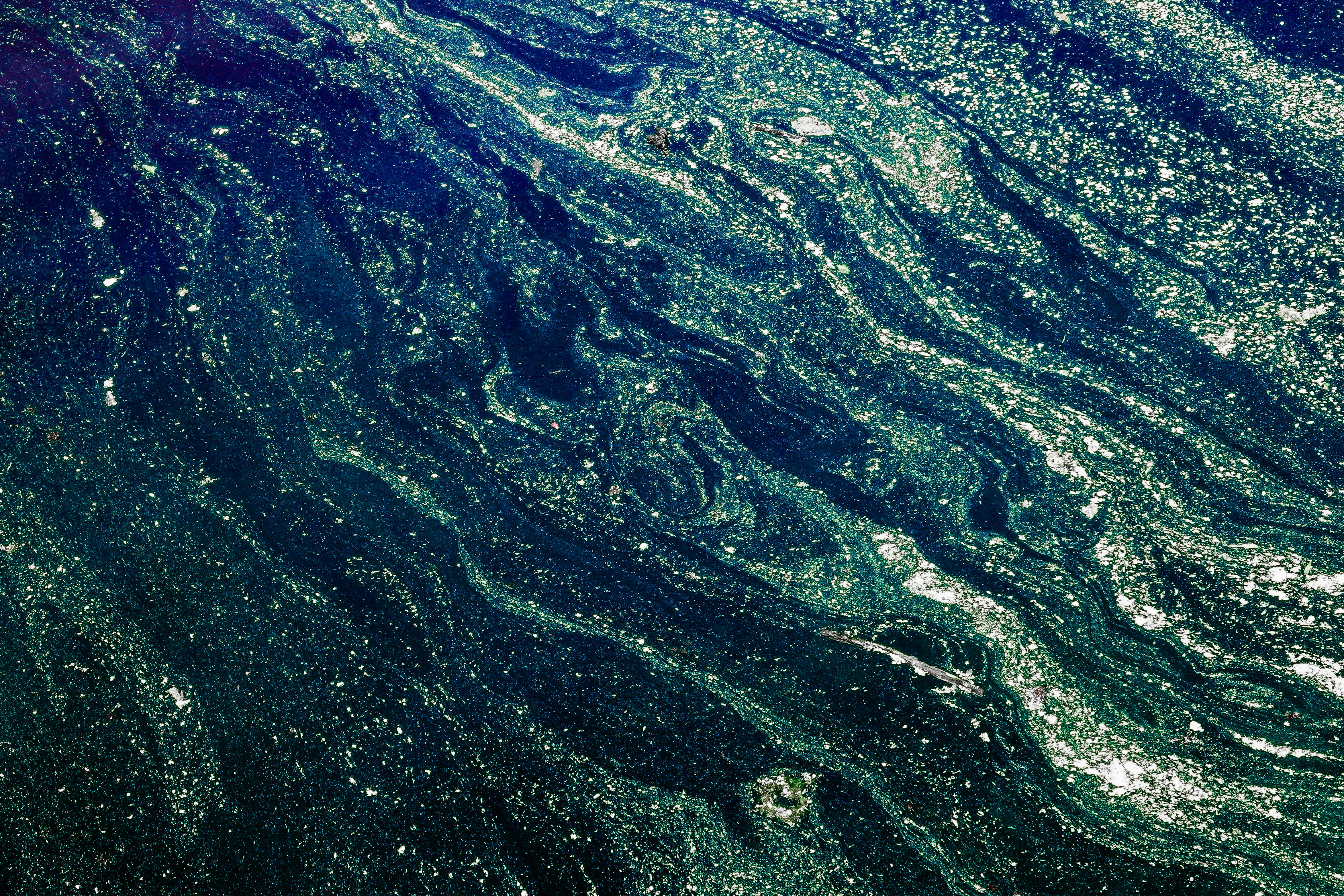 O mercado evolui de maneira não organizada