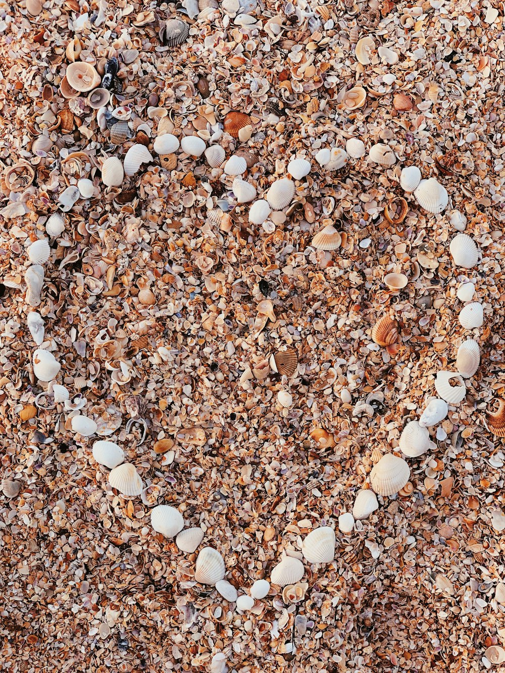 white and brown stone fragments