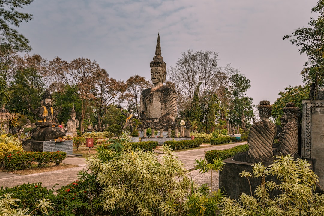 photo of Nong Khai Landmark near du lich lào từ việt nam