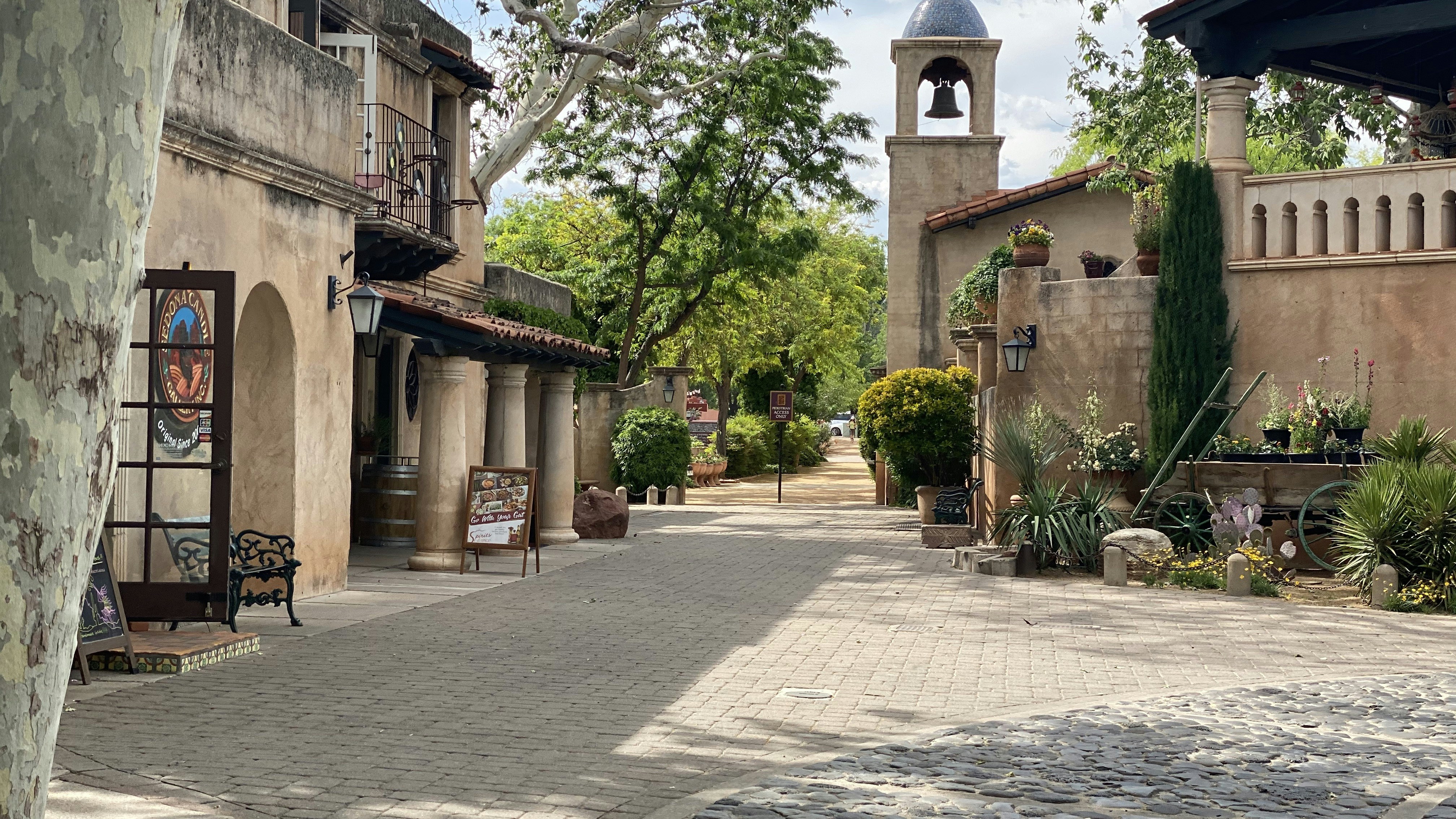 Photo by tavendiorio