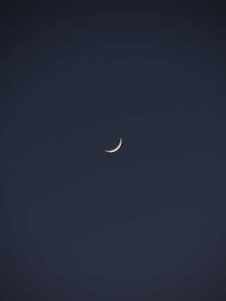 crescent moon in the sky