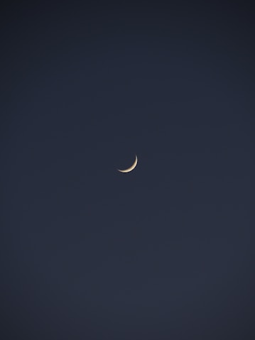 crescent moon in the sky