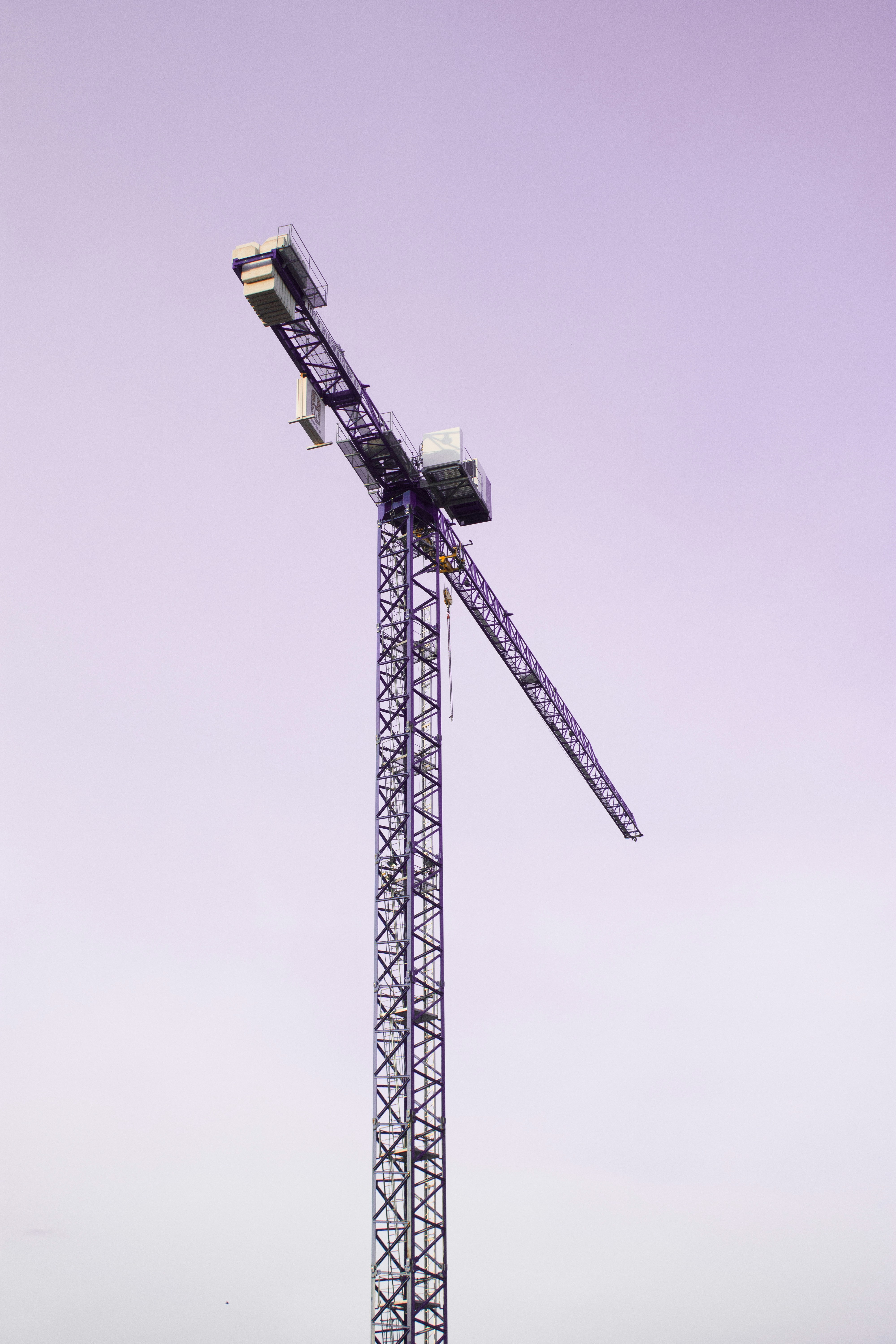 Black and yellow crane under white sky photo – Free Grey Image on Unsplash
