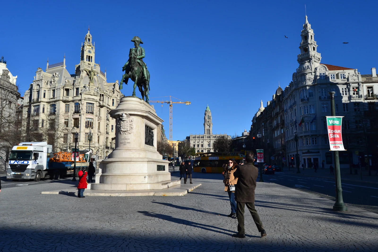 The One Monumental Palace: Art Deco Glamour on Porto's Avenida dos Aliados