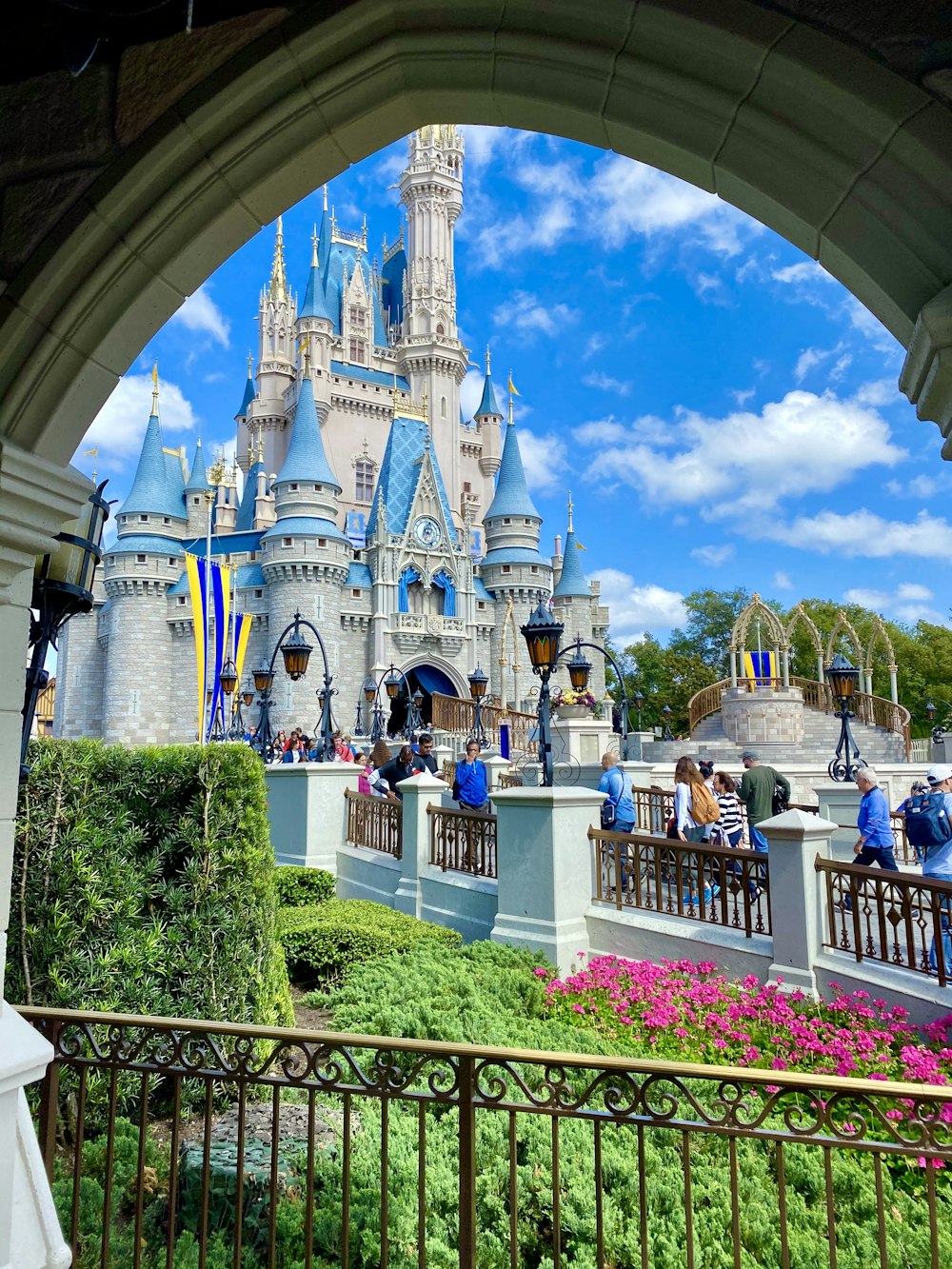 500+ Disney World Pictures | Download
