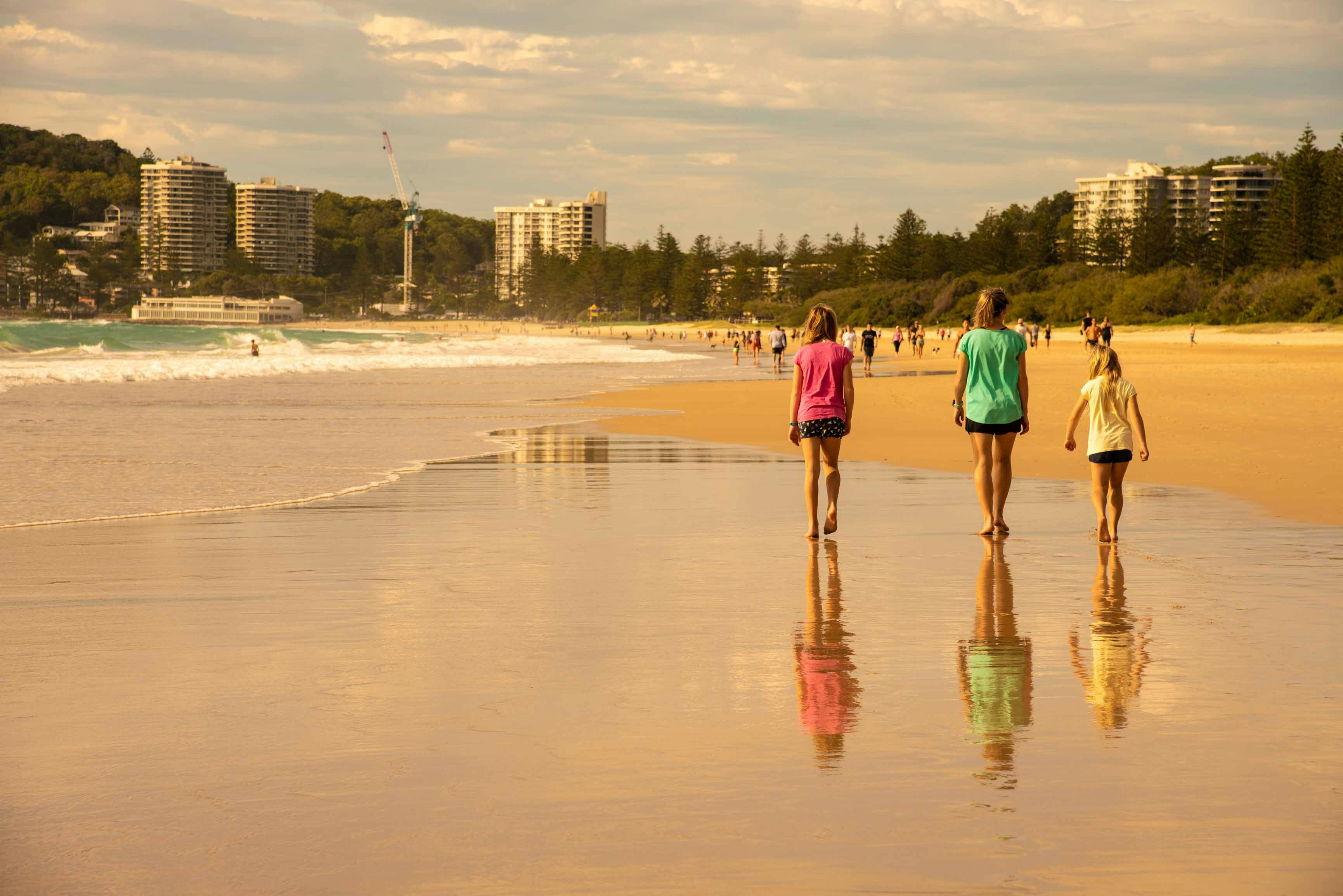 Family travel Gold Coast: Free and Low-Cost Activities
