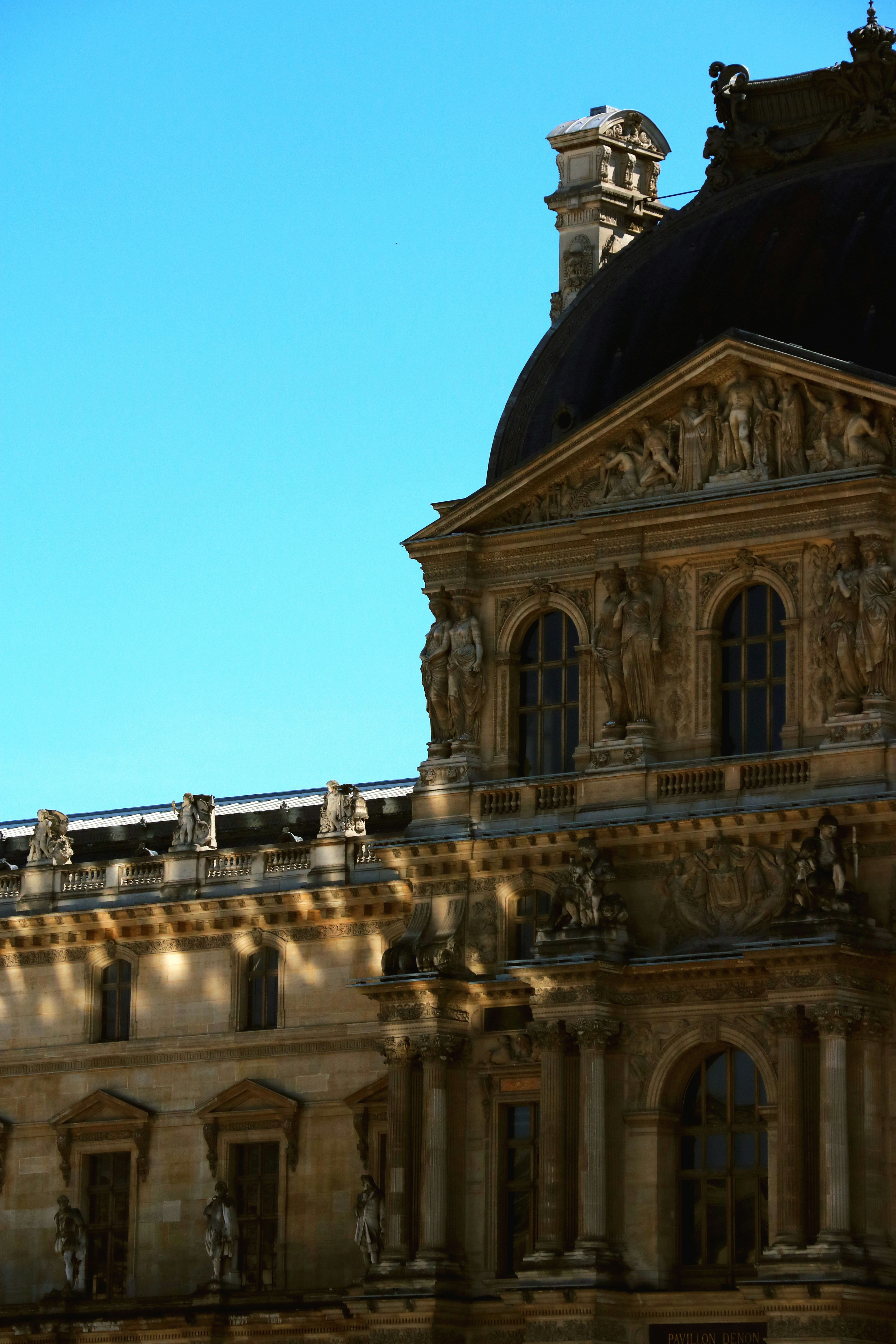 Photo by kara_mchlzk