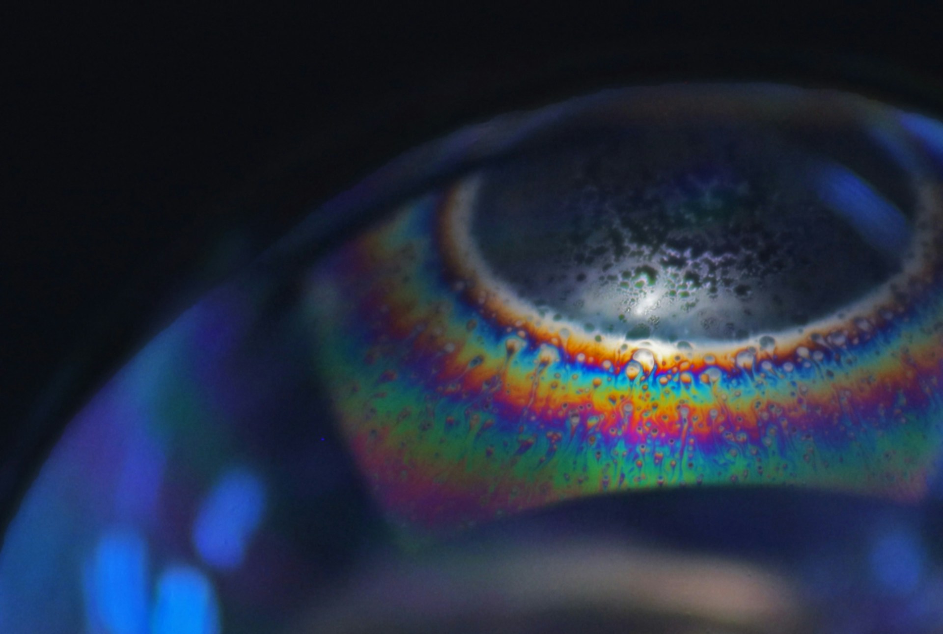 blue and yellow ball illustration