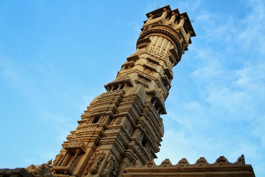 travelers stories about Historic site in Hutheesing Jain Temple, India