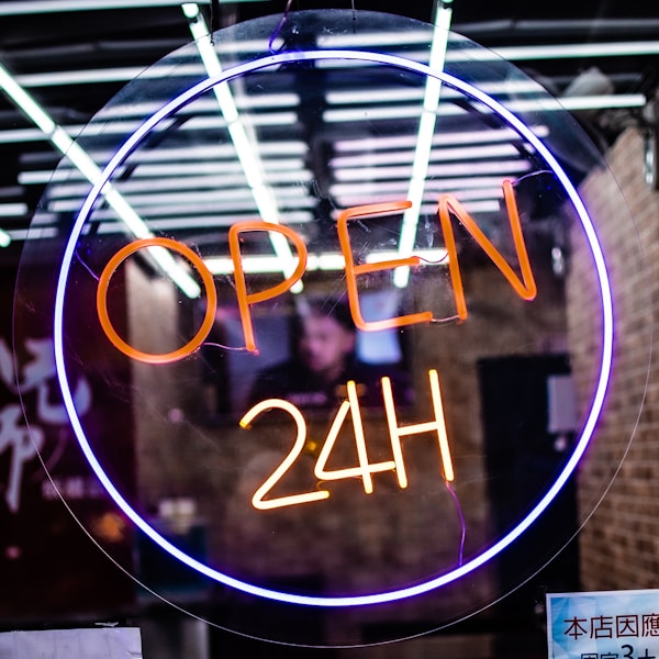 Lots of small shop in Taiwan are open 24h .by Clement Souchet