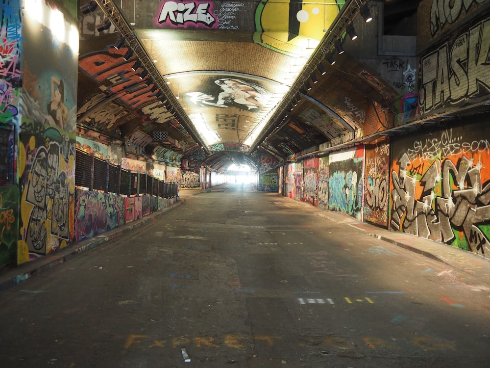 empty hallway with graffiti on wall