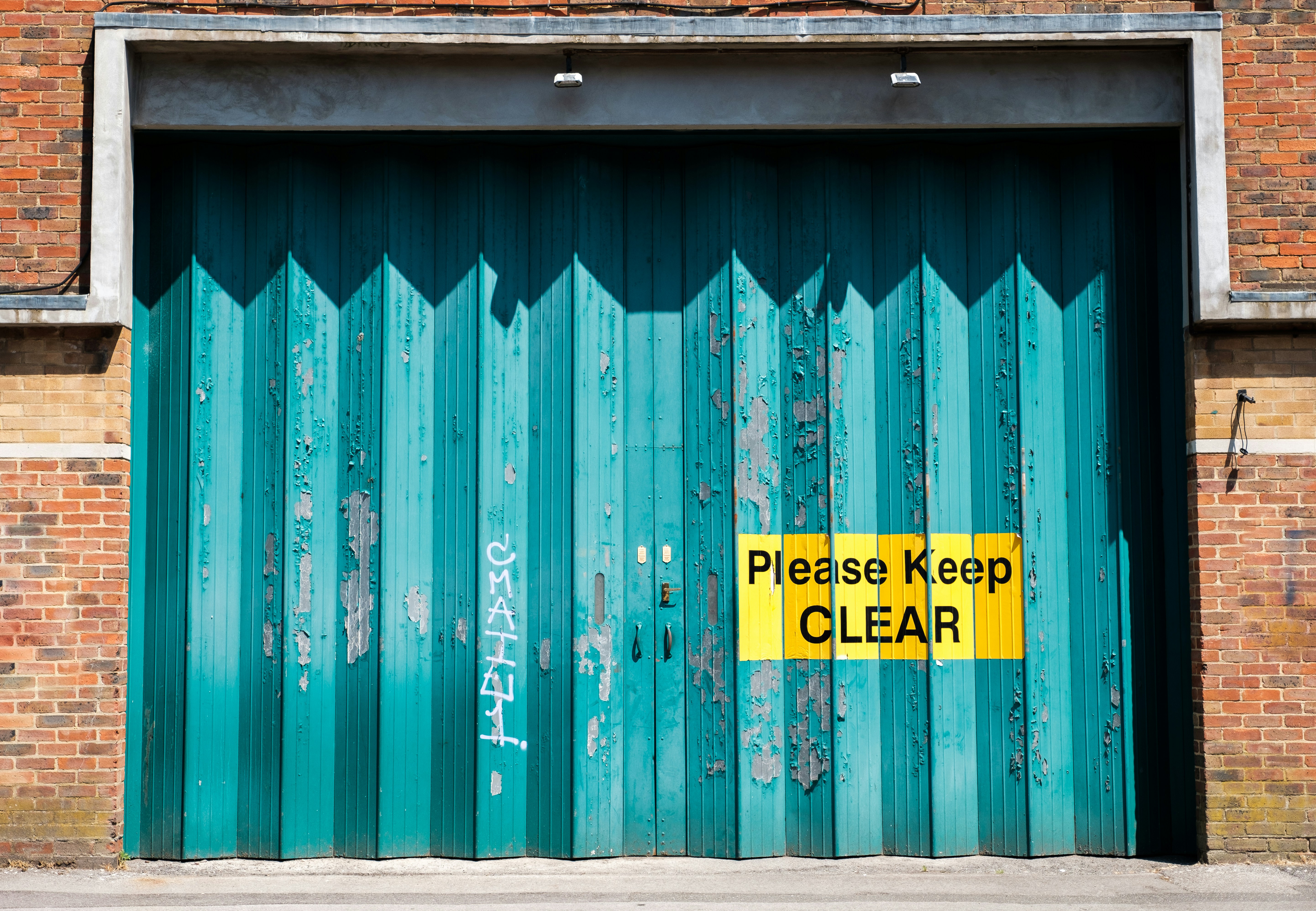 garage door safety gear