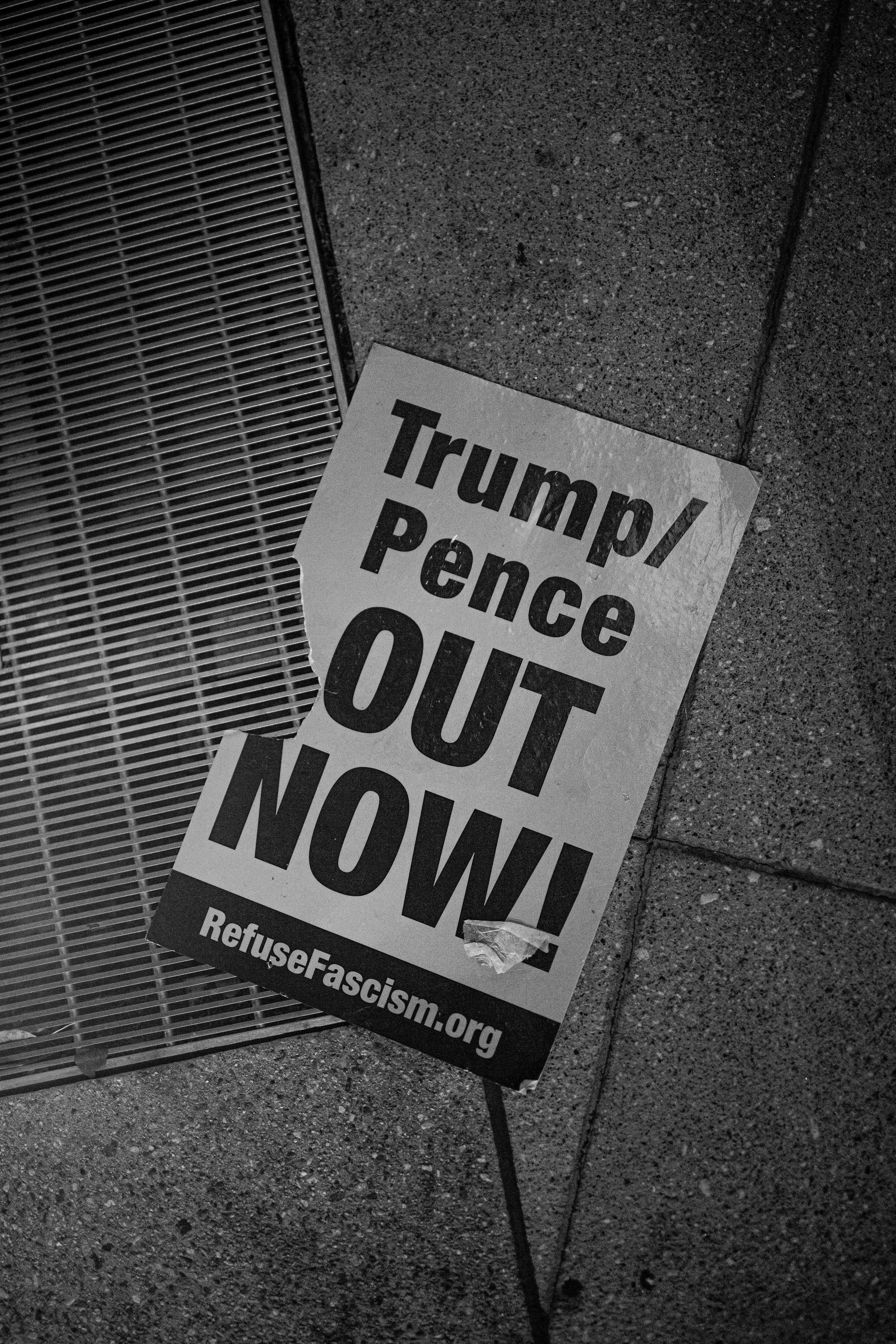 white and black no smoking sign