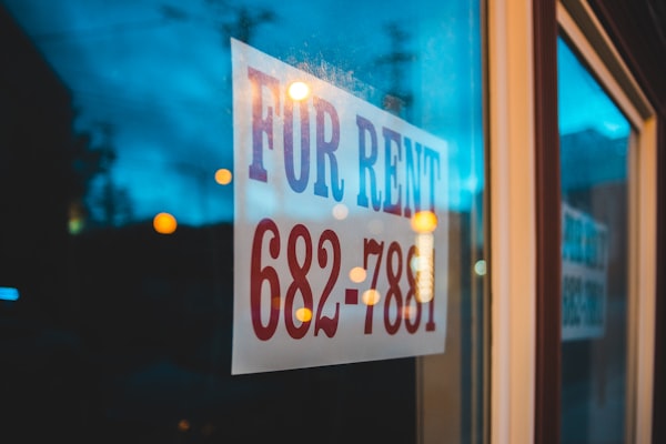 Can a landlord require renters insurance in Massachusetts?