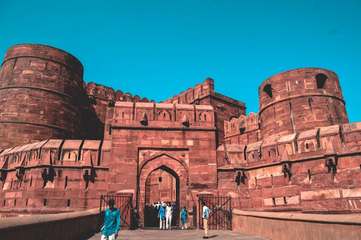 Agra: Unveiling the Majestic Heritage of the City of Love
