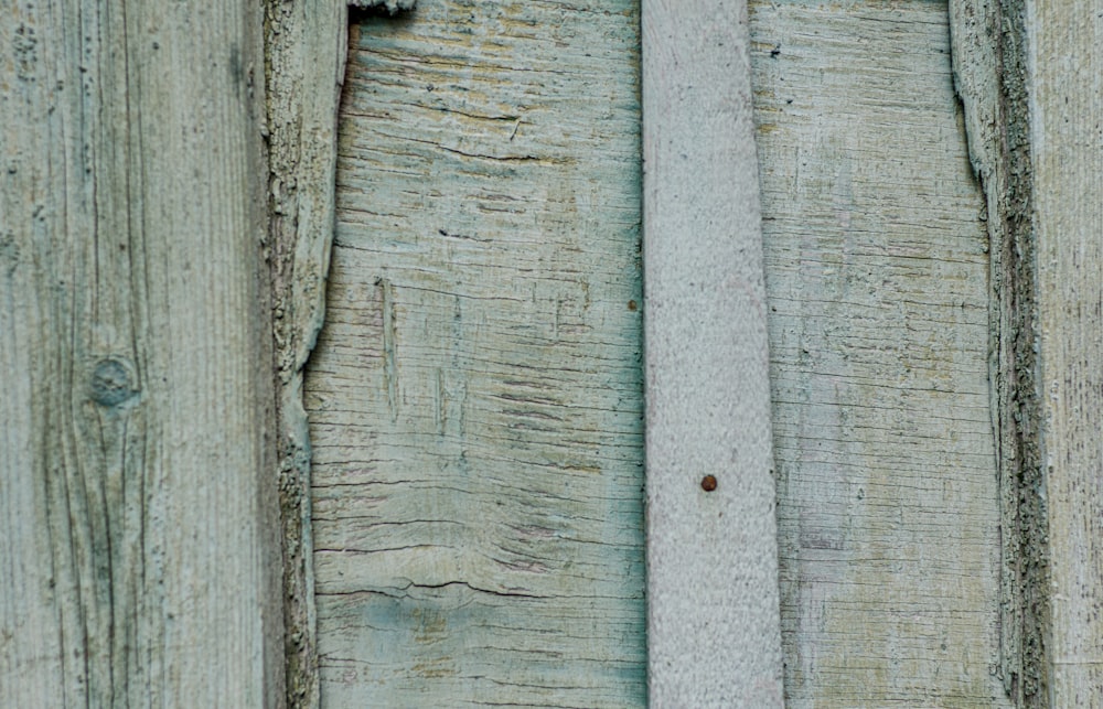 white and gray wooden board