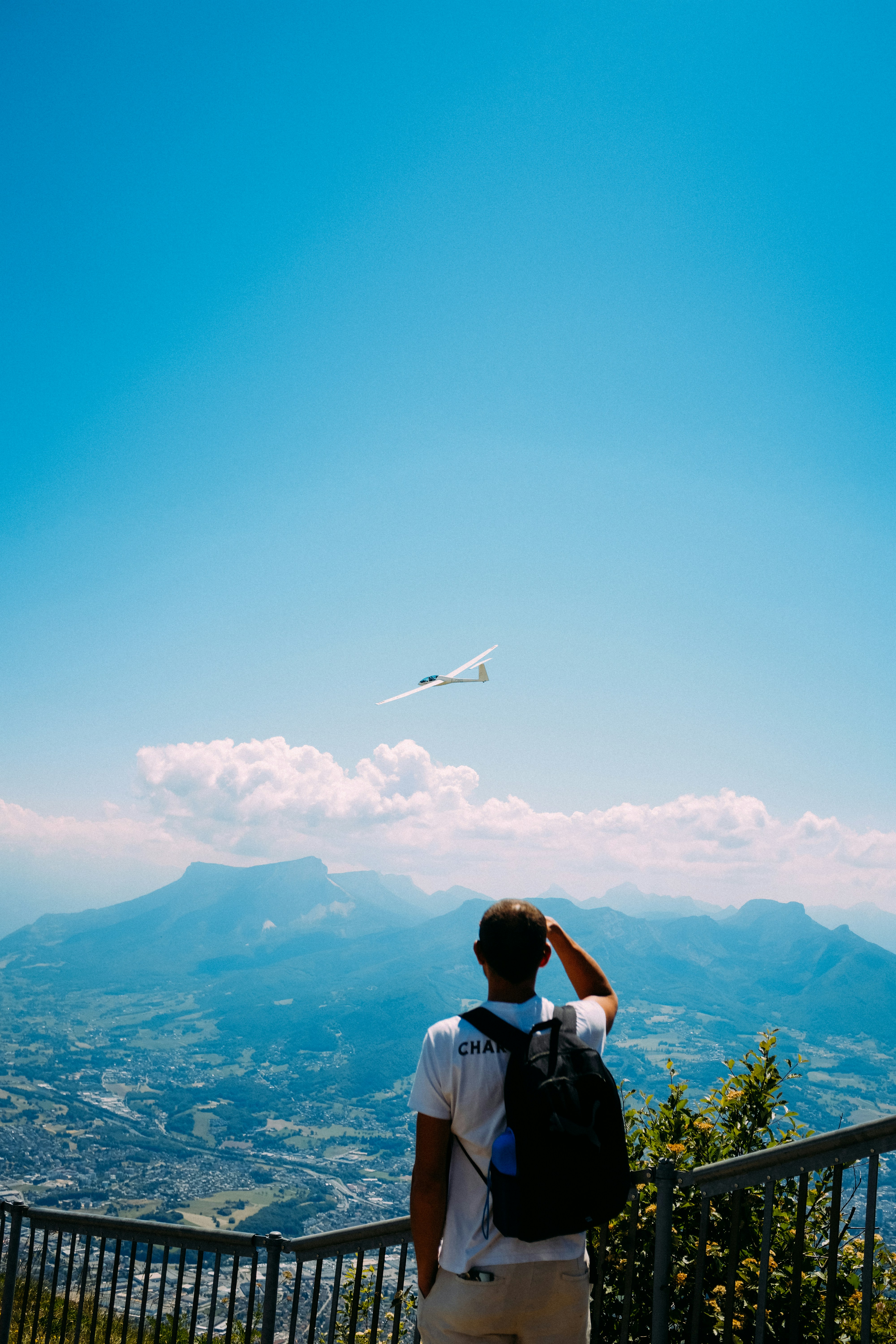 Photo by adrienolichon